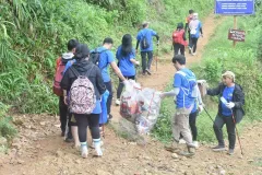 FIFGroup-Aksi-Bersih-dan-Pembangunan-Toilet-Umum-4-Bilik-Lintas-Alam-Sentul-7