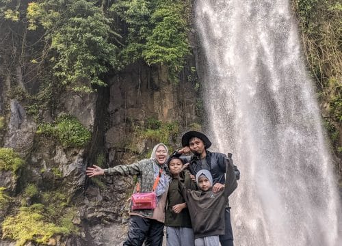 Trekking Sentul: 5 Manfaat Luar Biasa & Terbaik untuk Bonding Anak