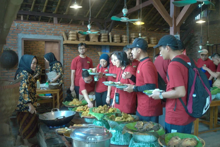 FIFGROUP - HIKE AND HEAL (13)