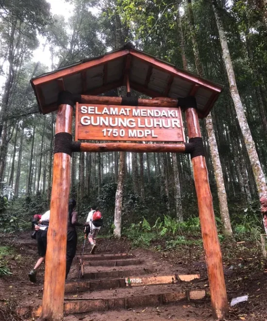 Gunung Luhur