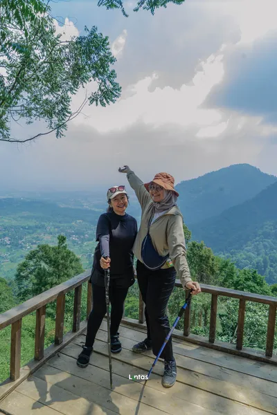 PT HUTAMA KARYA INFRASTRUKTUR - BUKIT DAOLONG (15)