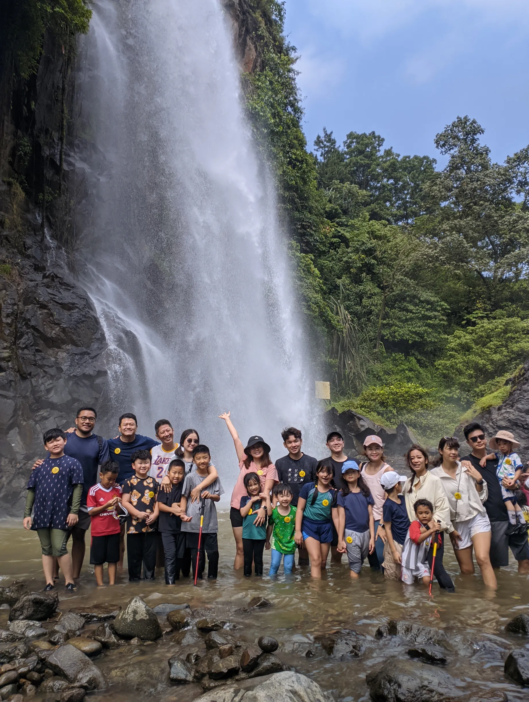 TREKKING CURUG BIDADARI
