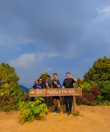 Trekking Bukit Paniisan - Curug Cibingbin (3)