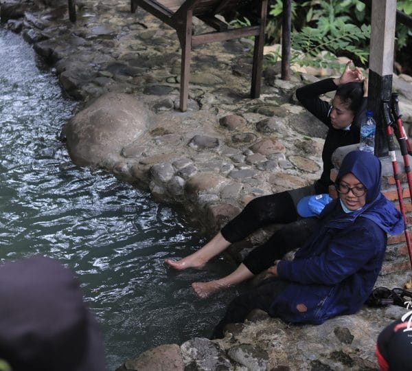 Air Panas Kawah Merah