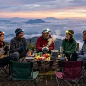Ilustrasi Trekking Sunrise Sentul Private 2026