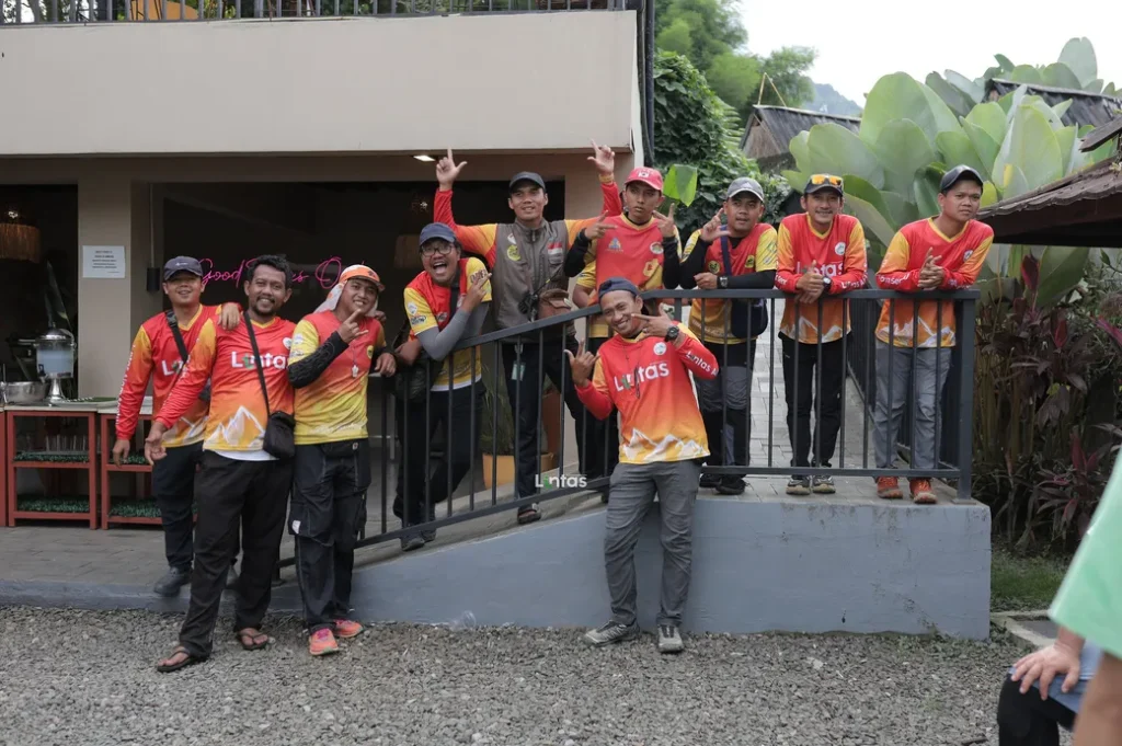 Tim Lintas Alam Sentul